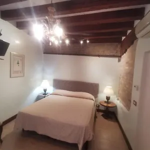 Canal View Flat Apartment Venice